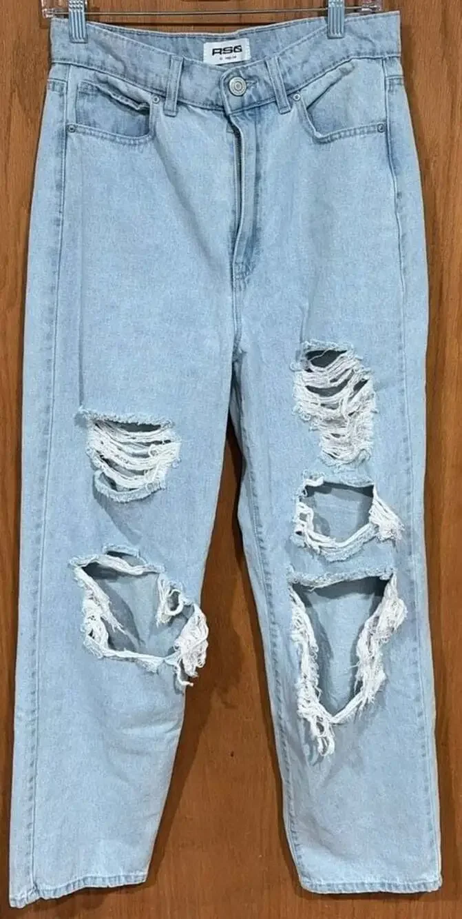 RSQ Women's Light Wash Distressed Baggy Jeans